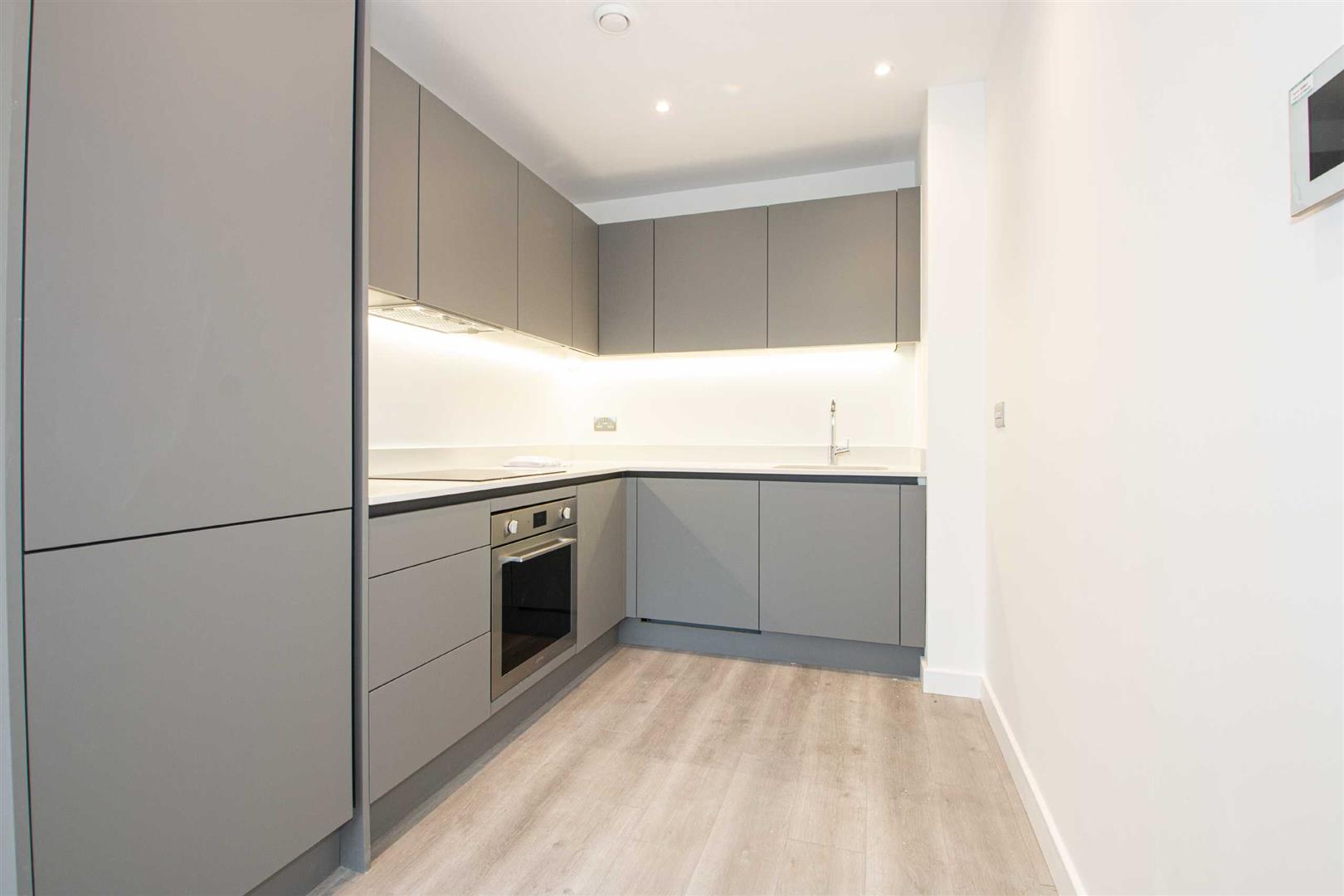 2 Foxhunter Drive, Linford Wood, Milton Keynes